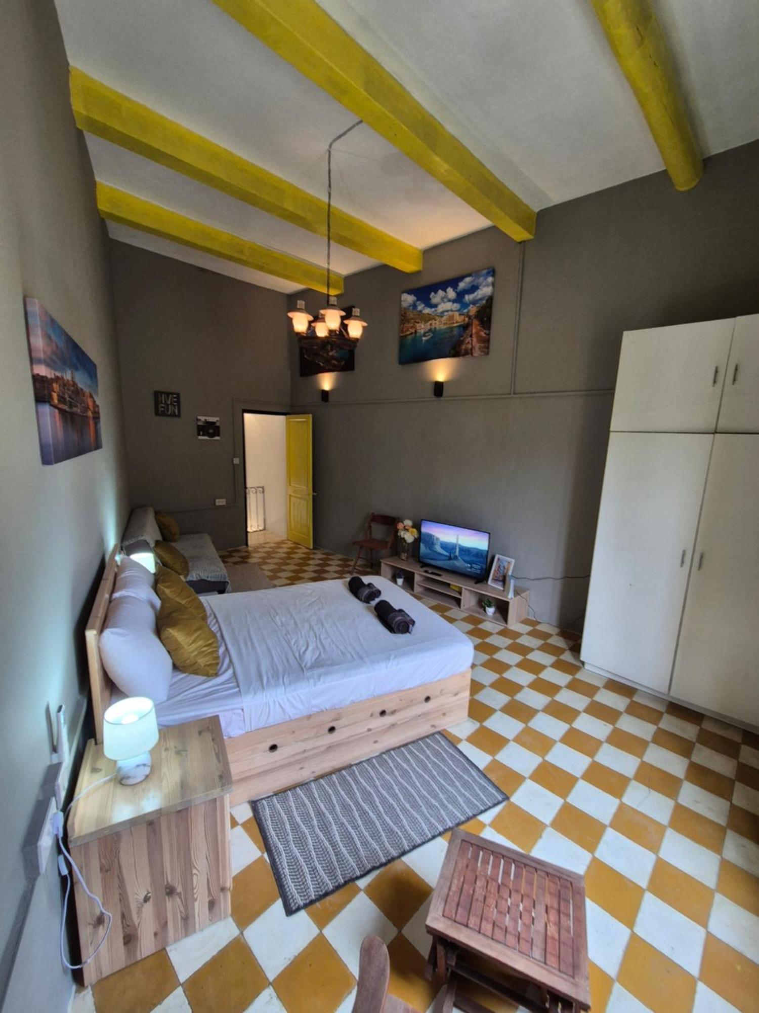 Id-dar Ta' Luka Traditional Gozitan House
